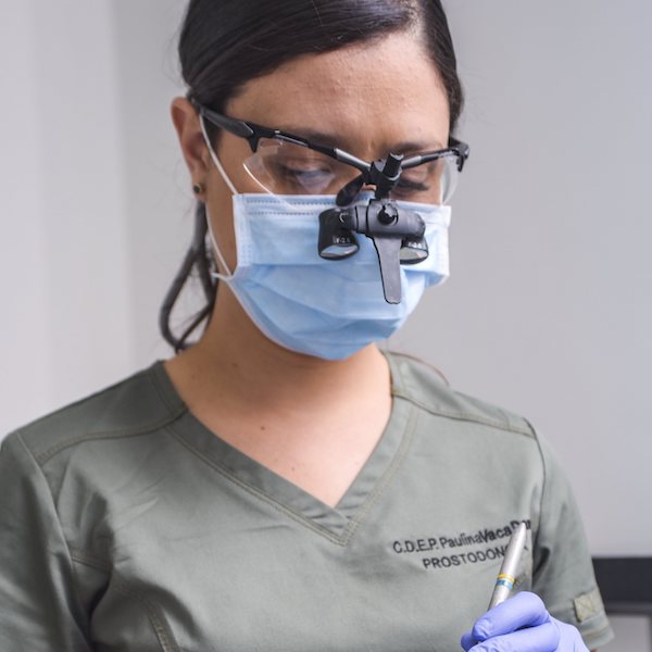 Dentista Paulina Vaca Damy